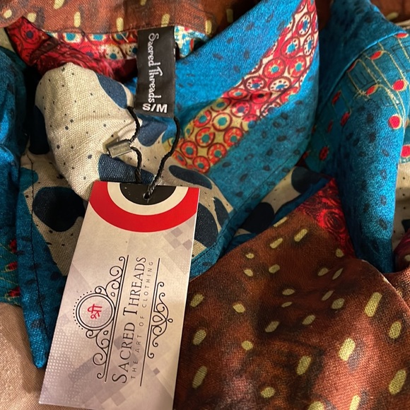 NWT.  Sacred Threads Blouse/Jacket.   BL/BL03.    221916 - Picture 2 of 4